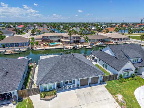 702 S Bay St, Aransas Pass, TX 78336 - MLS#: 149147