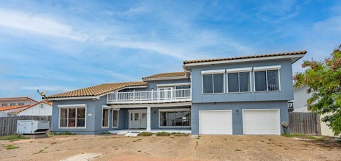214 Bayview Dr, City By The Sea, TX 78336 - MLS#: 155251