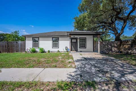 611 N Kossuth St, Rockport, TX 78382 - MLS#: 148874