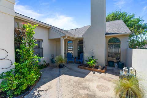 102 Sedona Ct, Rockport, TX 78382 - MLS#: 154976