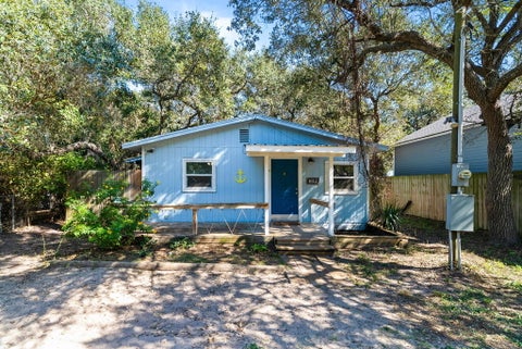 1612 Sammy Henderson St, Rockport, TX 78382 - MLS#: 150402