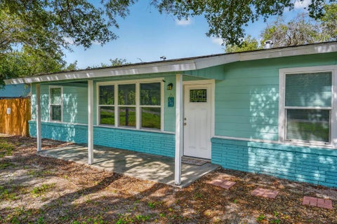321 Donnie Dr, Rockport, TX 78382 - MLS#: 156038