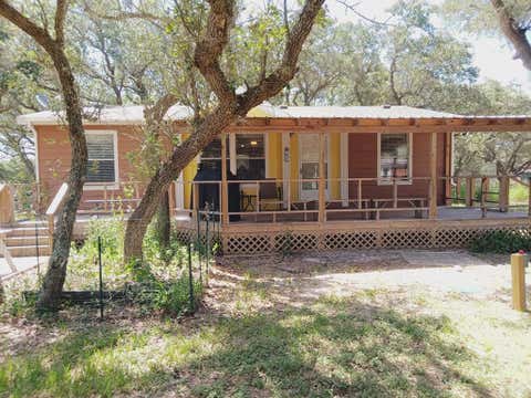 408 S Burton St, Rockport, TX 78382 - MLS#: 155581