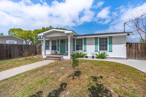 406 W Bay St, Rockport, TX 78382 - MLS#: 155045