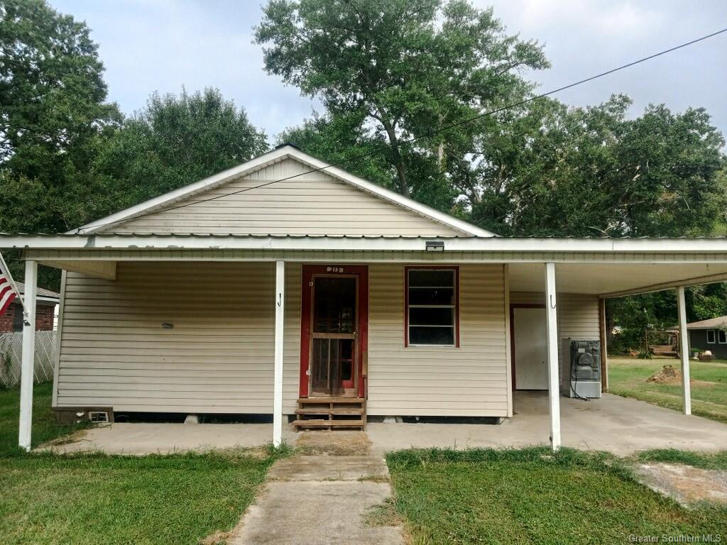 Photo 1 of 2 — 213 N 6th Street N, Oberlin, LA 70655