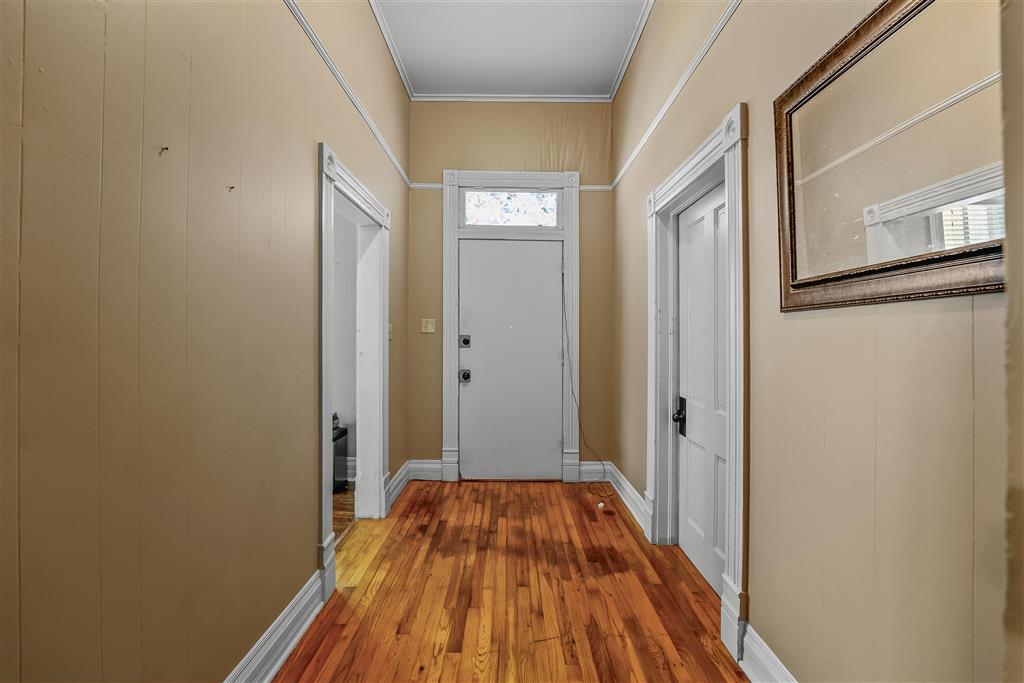 721 Pine Street - Photo 3
