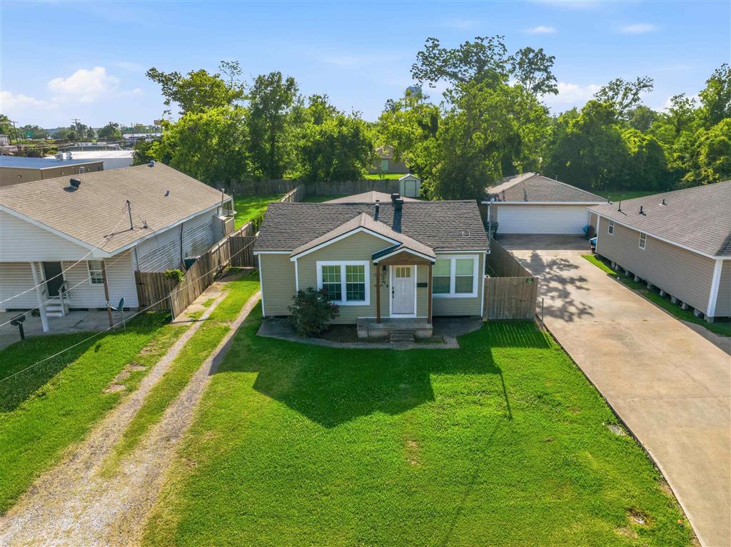 Photo 1 of 24 — 3224 Burton Street, Lake Charles, LA 70601