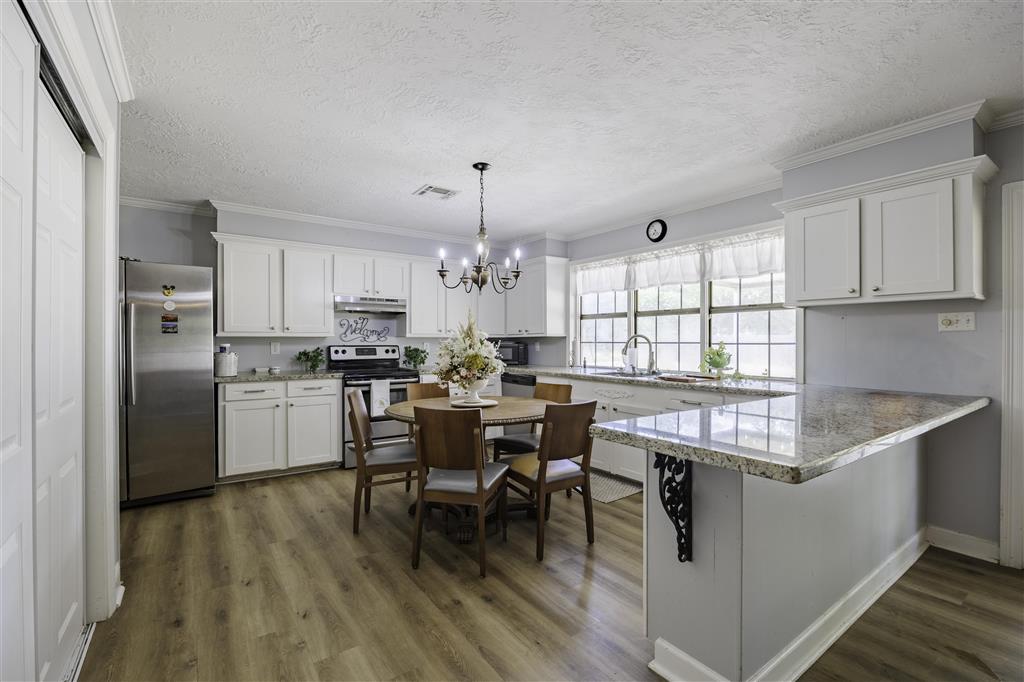1806 N Borel Drive N - Photo 4