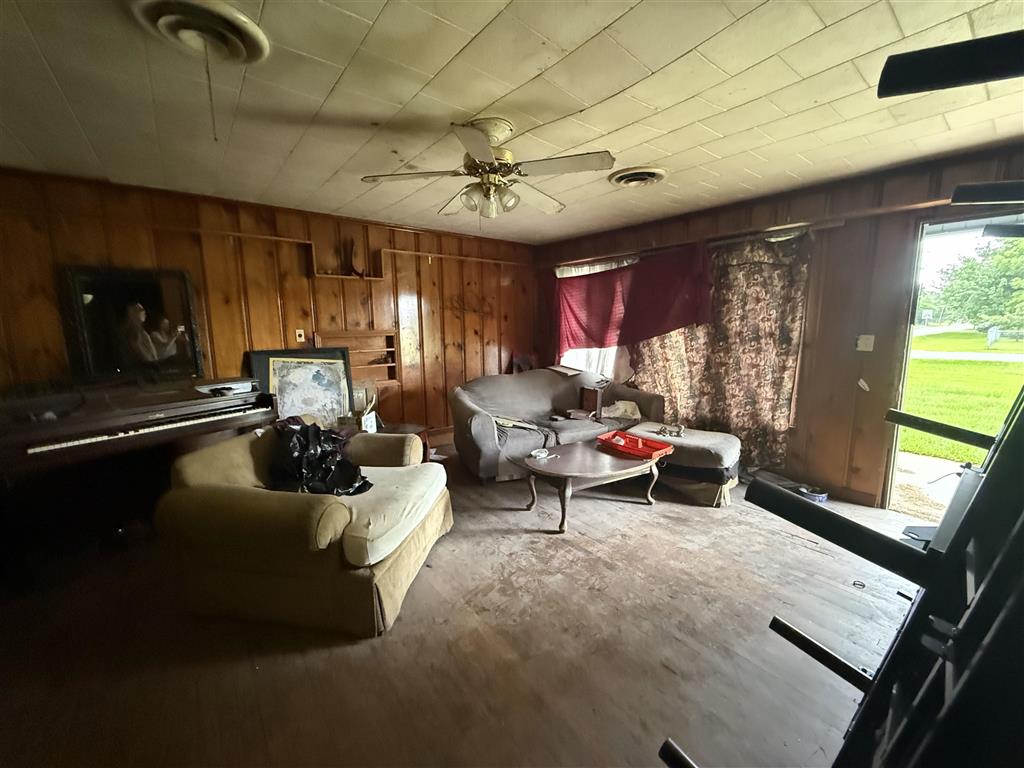 731 Jett St - Photo 2