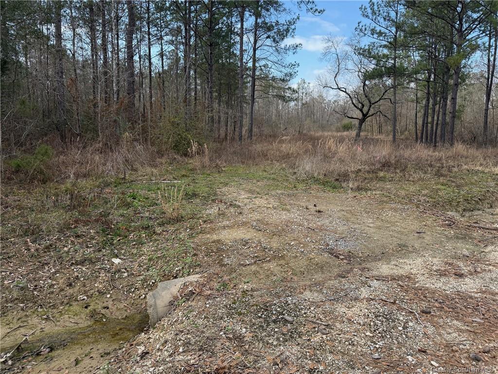 Photo 1 of 6 — 107 Brahma Drive, Ragley, LA 70657