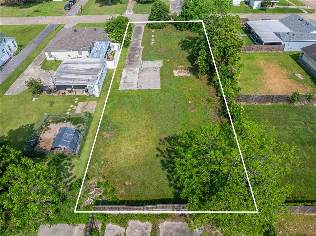 Photo 1 of 11 — 3624 Dover St Street, Lake Charles, LA 70607