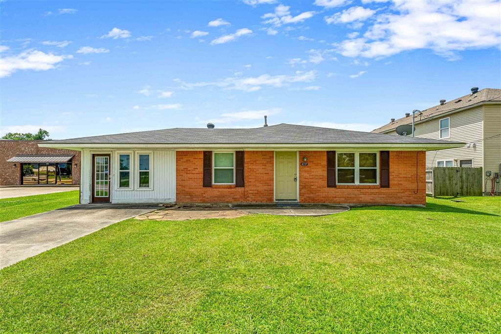 419 Cypress Street - Photo 2