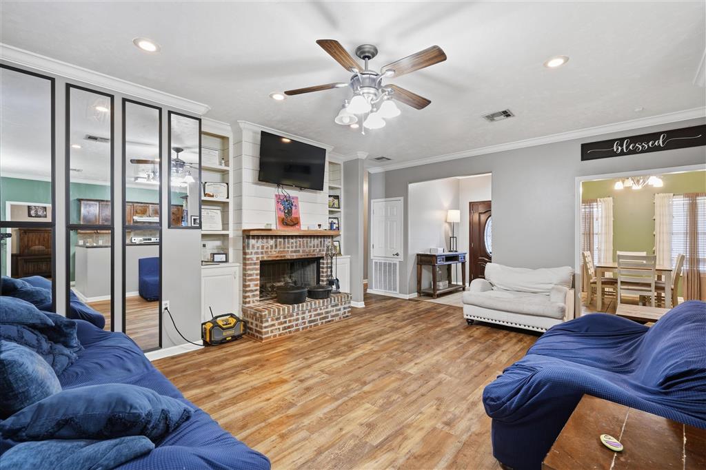 8038 Highway 190 - Photo 3