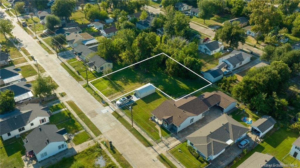 Photo 1 of 6 — 713 Fall Street, Lake Charles, LA 70601
