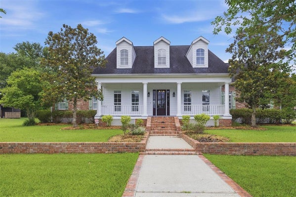 2411 BONVIE DR, SULPHUR, LA 70665 - Image 4a84d2fb5884de6c9b35ec452ea1d98d/1740265152