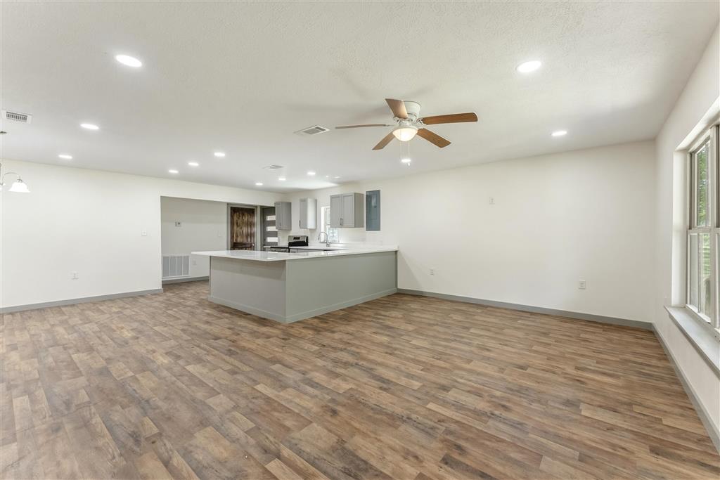 115 Gill Street - Photo 3