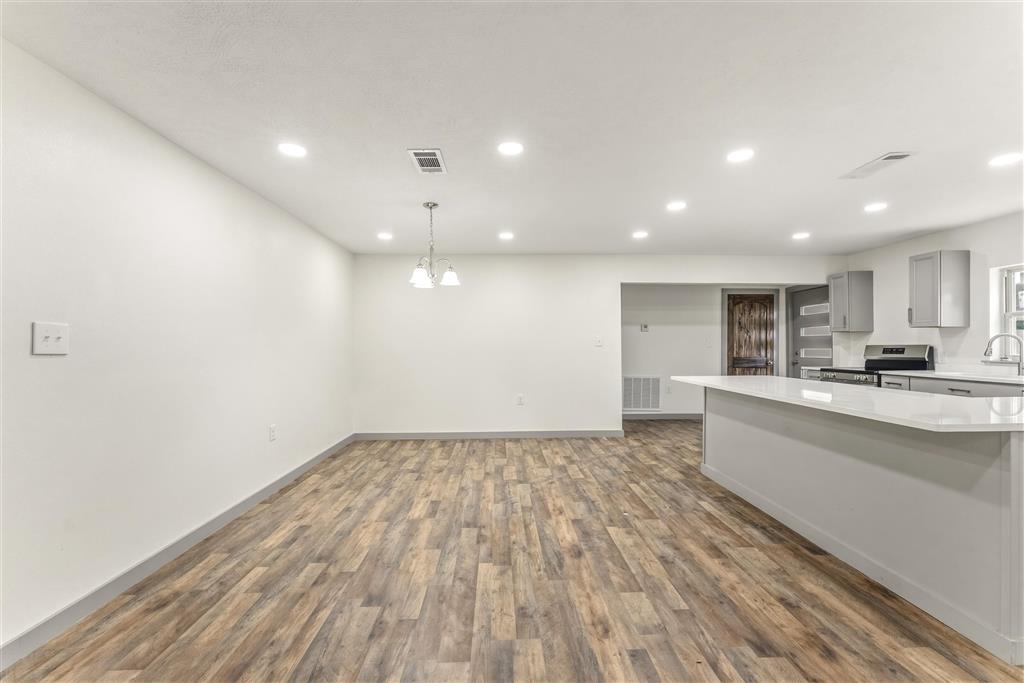 115 Gill Street - Photo 4