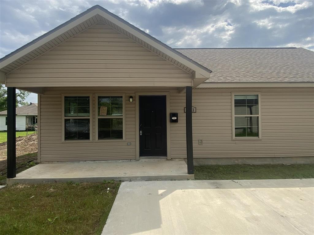 Photo 1 of 33 — 2119 3rd Street, Lake Charles, LA 70601