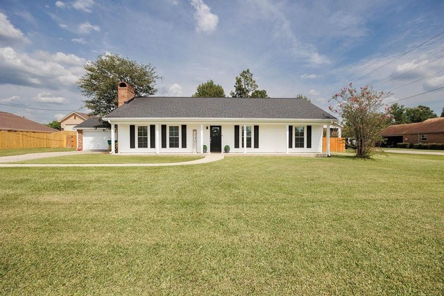 306 E Presidential Circle E