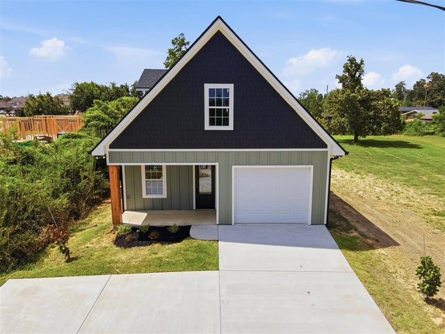 905 W Sale Road W