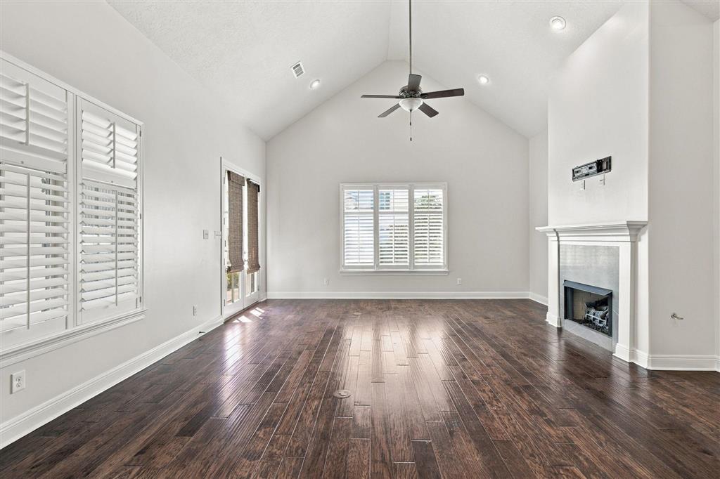 5805 Crape Court - Photo 4