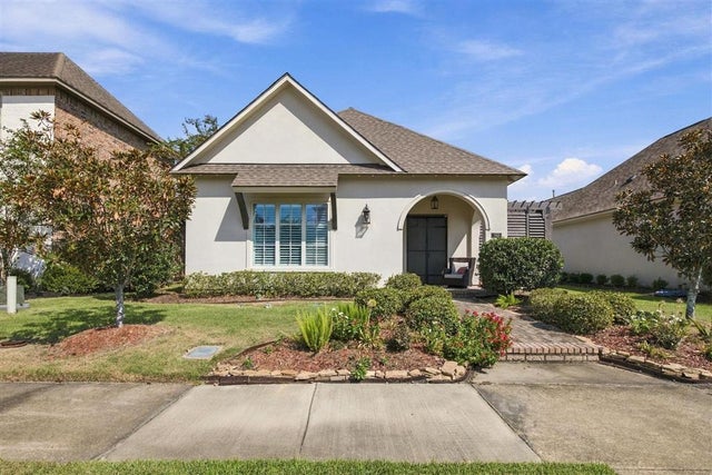 5805 Crape Court
