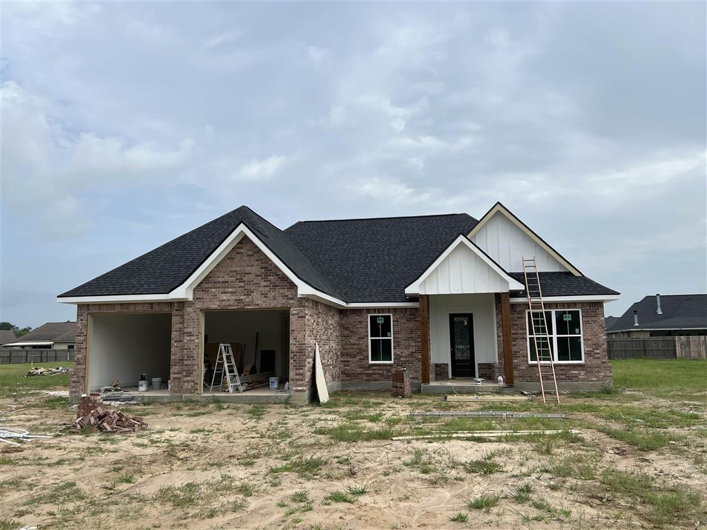 Photo 1 of 24 — 1450 Rivers Court, Lake Charles, LA 70611