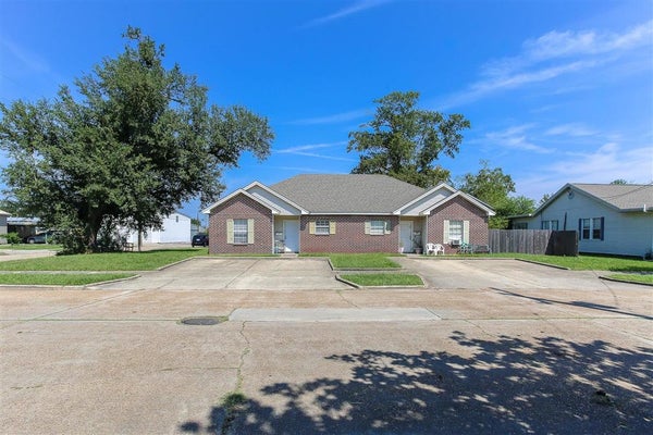 401 & 405 BURNETT STREET, LAKE CHARLES, LA 70601 - Image 755d17f4502a6f4dc89eb24e44fa99ba/4072850014