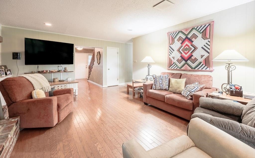 786 Belle Avenue - Photo 3