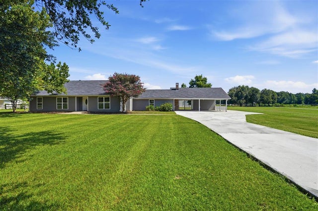 2854 Topsy Rd Road