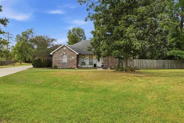 2154 BEECHNUT DR, LAKE CHARLES, LA 70611 - Image 89fae89ae62e156bbd6f111d578fb1be/2490721286