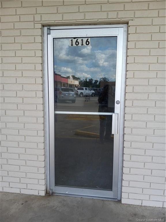 Photo 1 of 6 — 1616 Ruth St, Sulphur, LA 70663