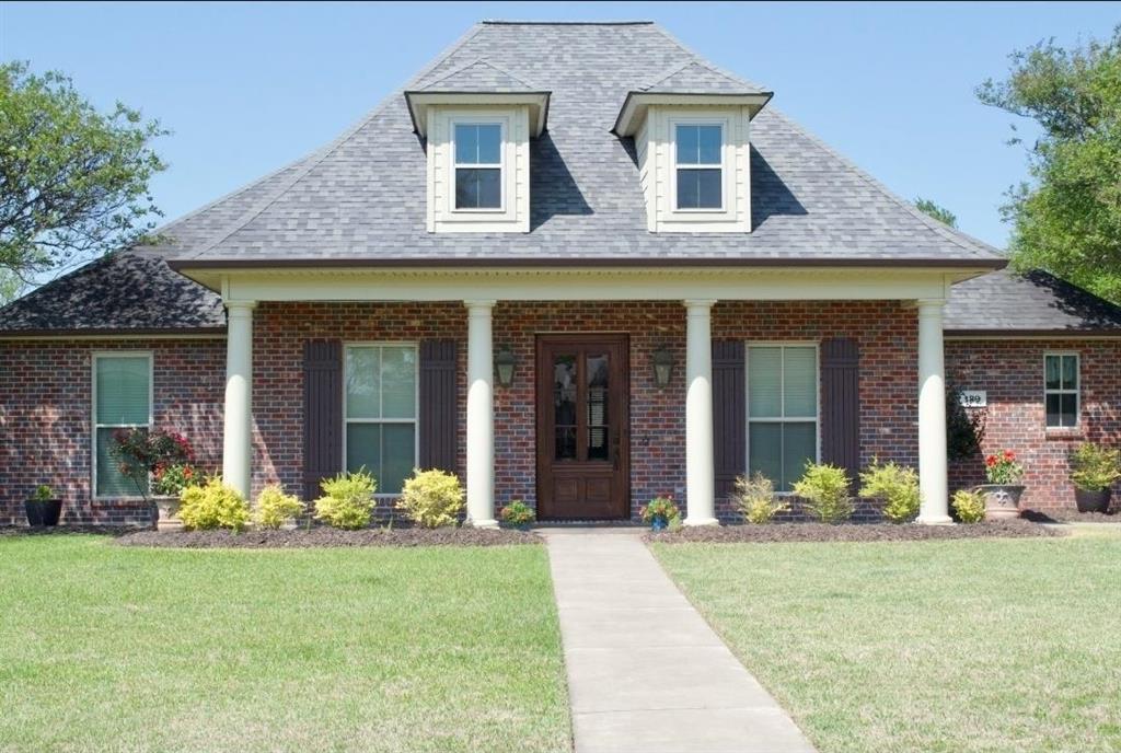 Photo 1 of 23 — 136 Merlot Drive, Moss Bluff, LA 70611
