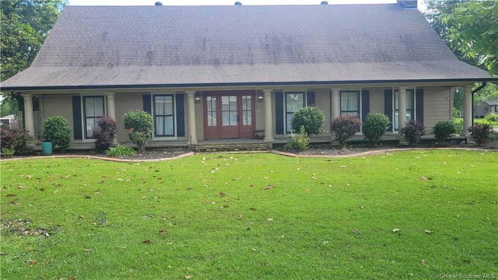 Photo 1 of 25 — 276 School Street, Lake Charles, LA 70611