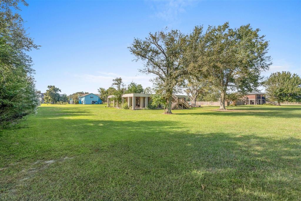 Photo 1 of 8 — 118 Country Lane, Lake Charles, LA 70607