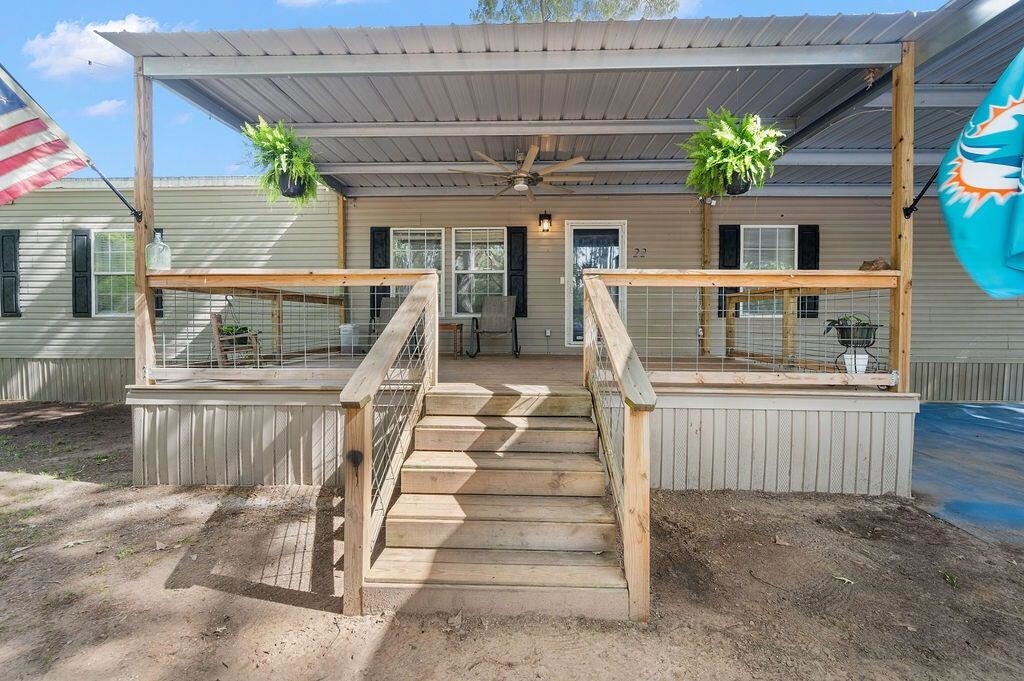 523 Fish Hole Lp - Photo 2