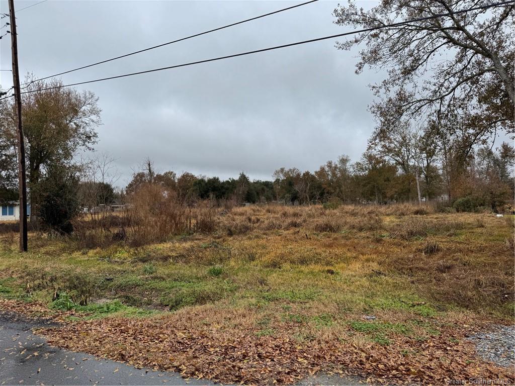 Photo 1 of 6 — 725 Murbelle Road, Lake Charles, LA 70607