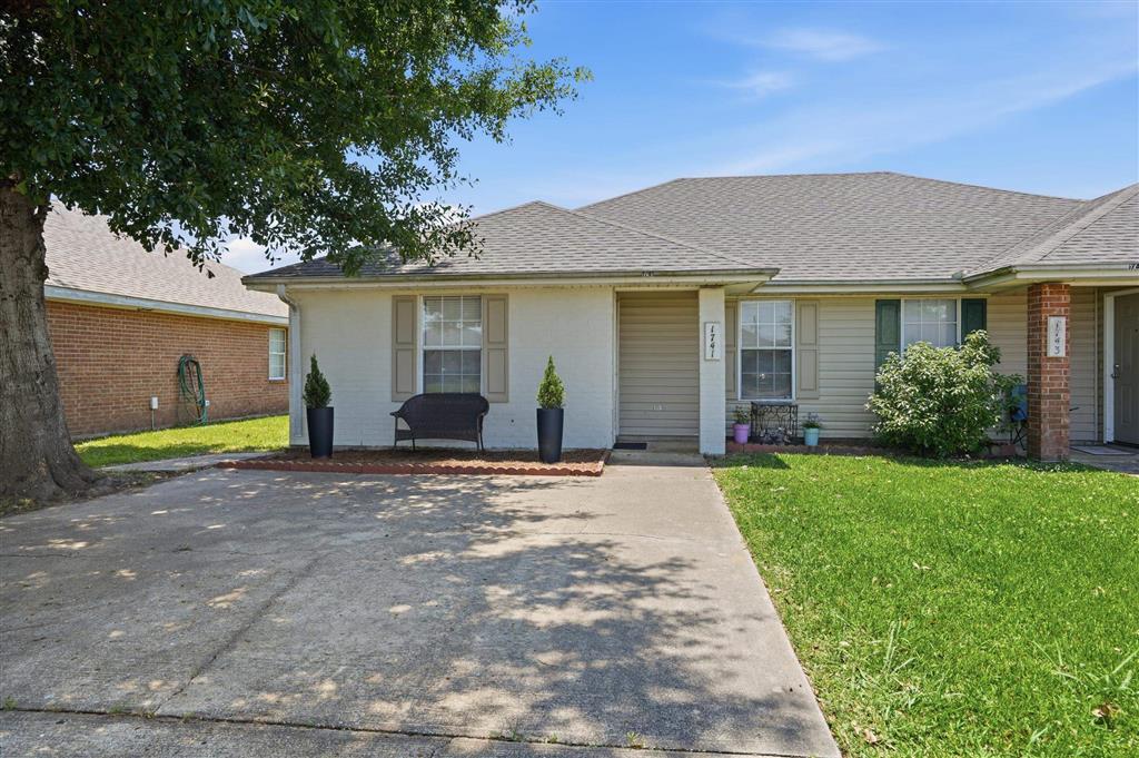 1741 N Tallowood Dr Drive N - Photo 3