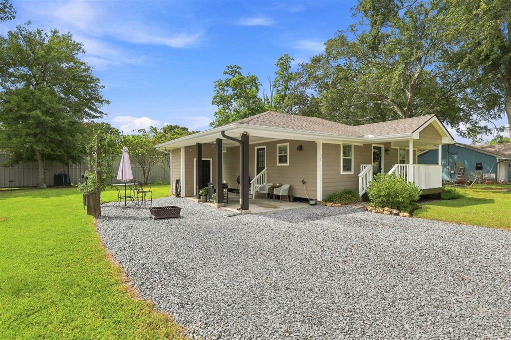 171 Farqhuar Lane - Photo 3