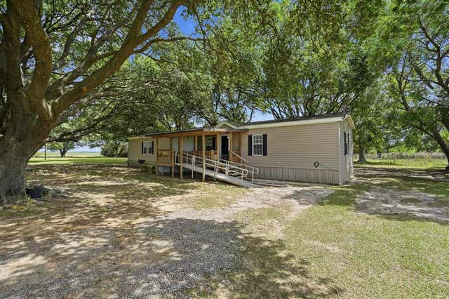 12175 Pine Island Highway