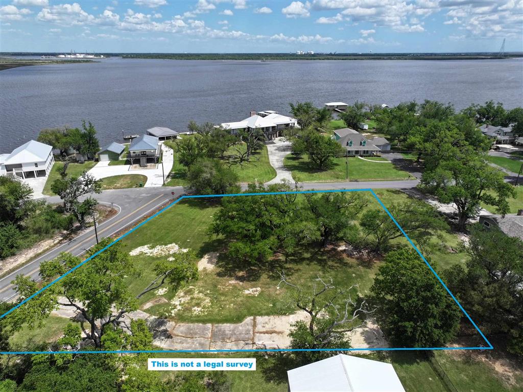 1340 Marine Dr Drive - Photo 2