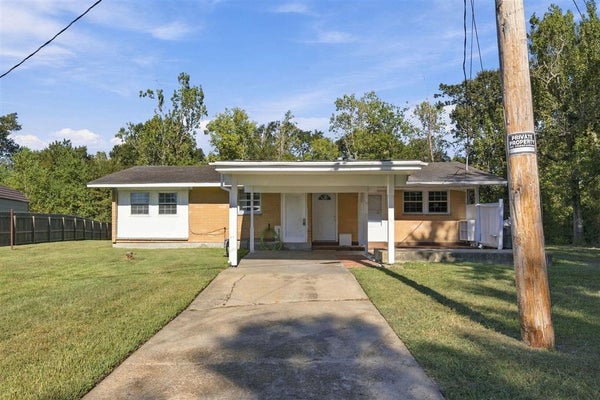 843 JACOX LN, LAKE CHARLES, LA 70615 - Image c9c8078c46872e9e8d43b2d88ee65ca7/2407966401