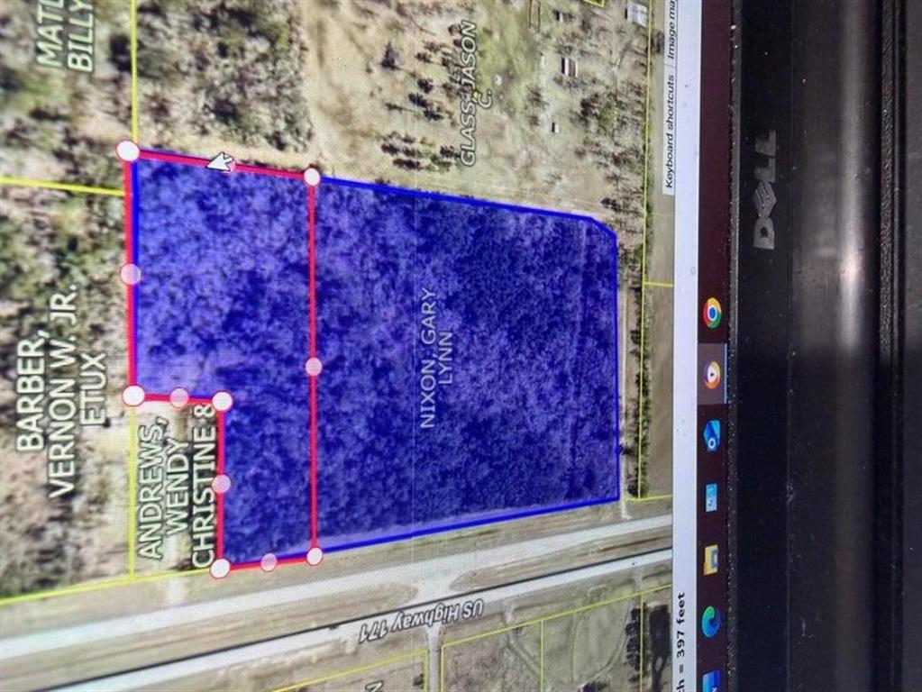 9657 Hwy 171 - Photo 2