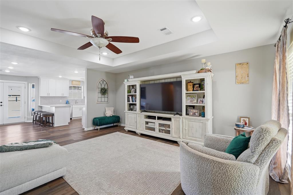 405 Wilma Lane - Photo 4