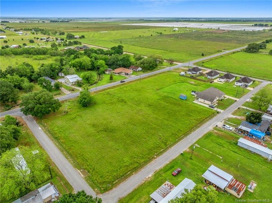 S SIMMONS ST, WELSH, LA 70591 - Image d005e89813190ca70541c2e86e5ccfbd/3158047700