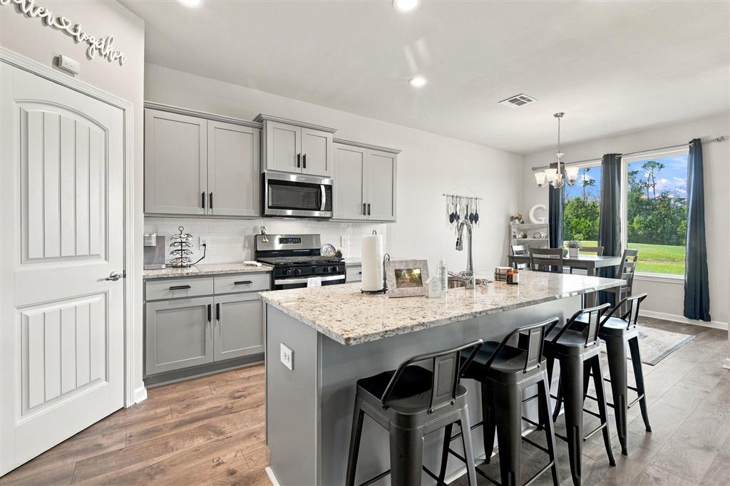 1735 Sawgrass Drive - Photo 2