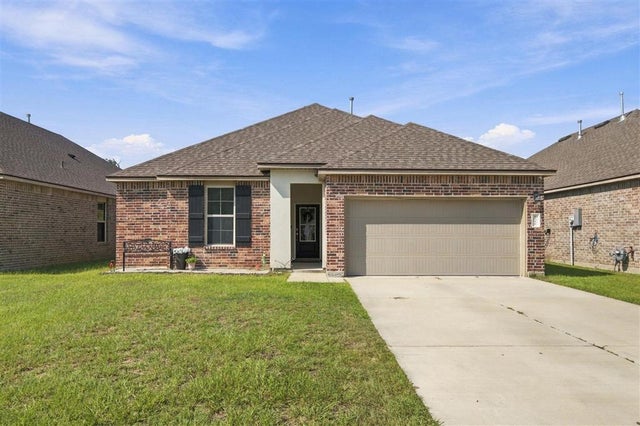 1735 Sawgrass Drive