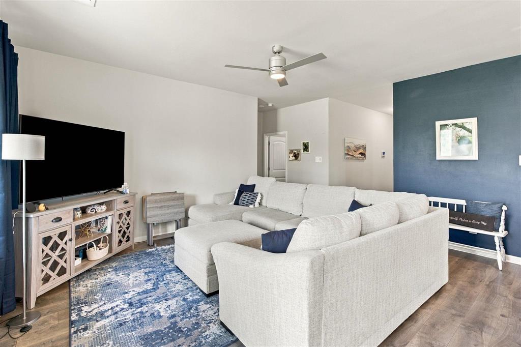 1735 Sawgrass Drive - Photo 4