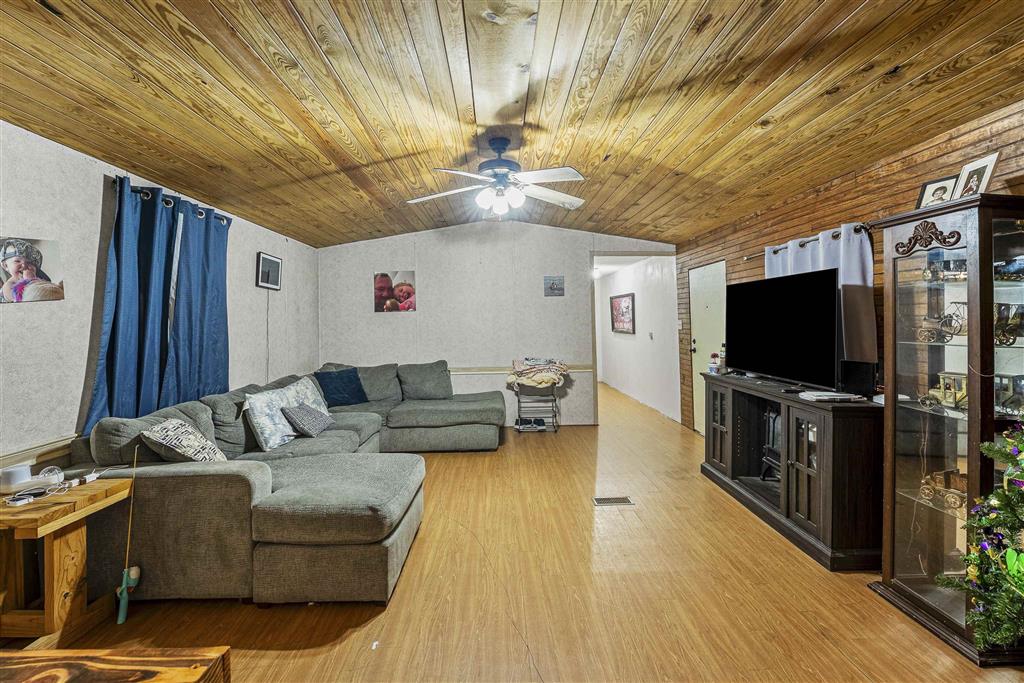 271 Grimes Road - Photo 2