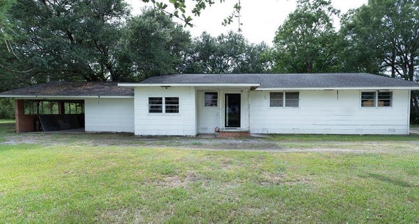 801 S SIMMONS ST, WELSH, LA 70591 - Image de26be52f6788a0cff8ebbd2ff89278f/801587265